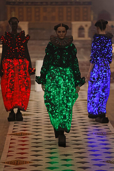 Anrealage Ready to wear fall winter 2025/26 
Paris March 2025