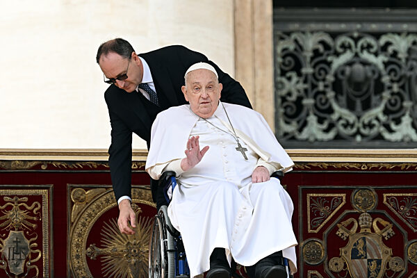 Palm Sunday service in St. Peter's Square, Vatican City, Vatican City State Holy See - 13 Apr 2025