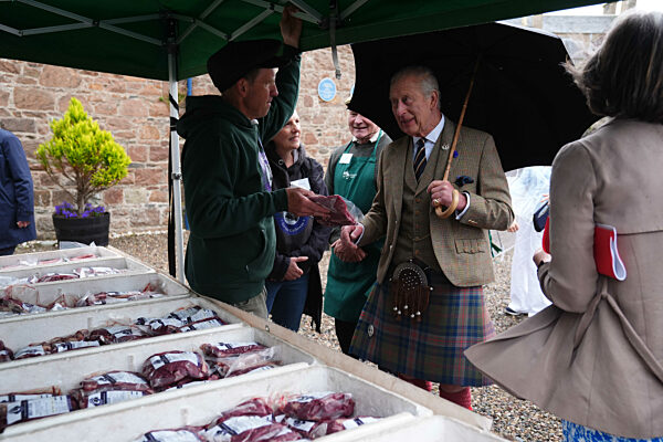 King visits Scotland for Holyrood Week