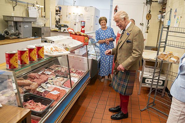 King visits Scotland for Holyrood Week