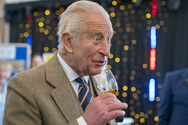 King visits Scotland for Holyrood Week