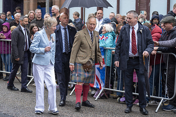 King visits Scotland for Holyrood Week