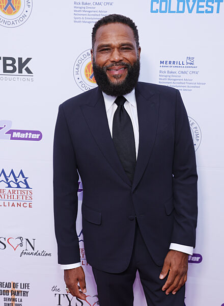 We2Matter '100 Women Matter Gala' Celebrity Fundraiser