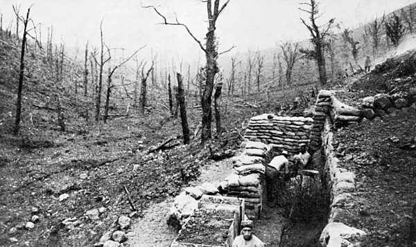 21st Feb 1916 - Battle of Verdun begins.