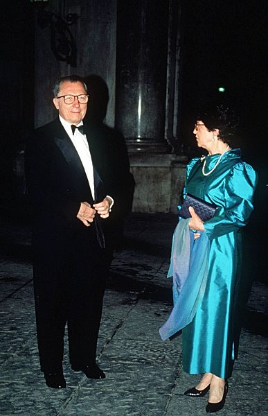 JACQUES DELORS
President of the EEC.
Bandphoto Agency Photo
B03 036874  19...