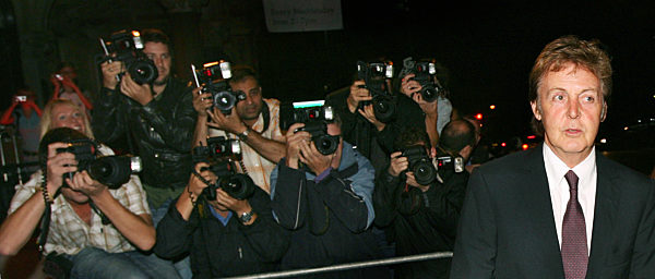 Paul McCartney bei Feier von Design-Firma