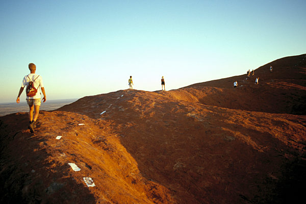 Uluru climb banned from October 2019 after historic vote