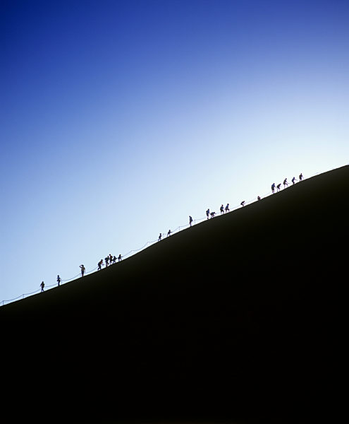 Uluru climb banned from October 2019 after historic vote