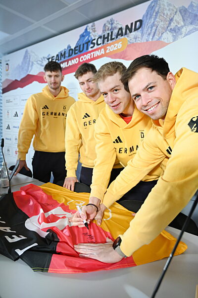 Deutsches Haus - Olympische Winterspiele 2026 - Curling-Team