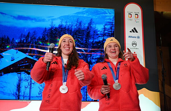 Emma Aicher und Kira Weidle-Winkelmann - Olympische Winterspiele Milano Cortina 2026