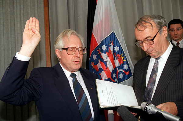 Bernhard Vogel - Amtseid (Archivfoto und Text 1992)
