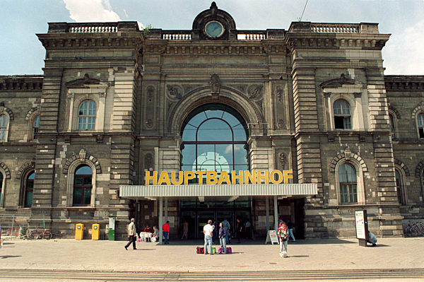 Hauptbahnhof (Archivfoto und Text 1993)