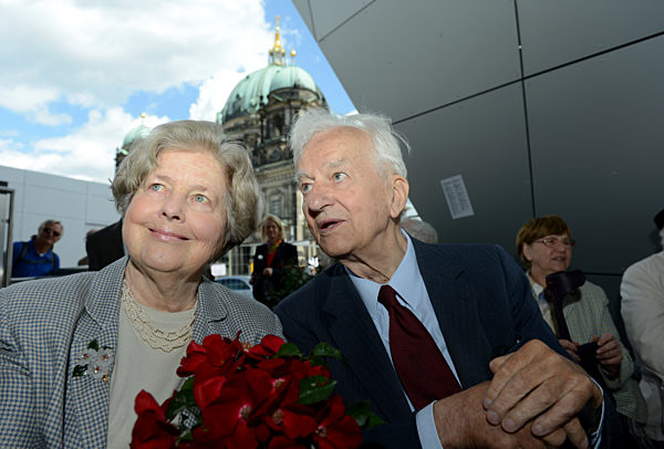 Rosenzüchtung auf Namen "Berliner Schloss" getauft