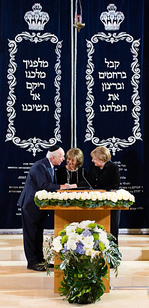 Ohel-Jakob-Medaille für Merkel