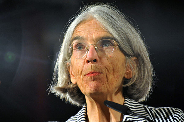 Donna Leon liest