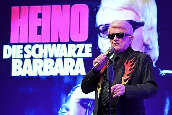 Konzert des Sängers Heino aus Solidarität mit Feuerwehrmann