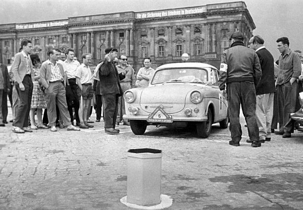 DDR - Internationalen Automobil-Rallye