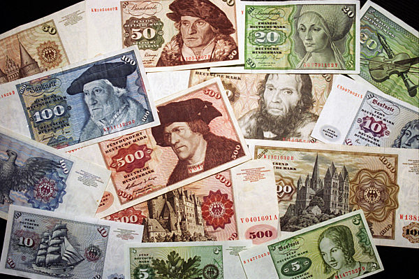 Alte Geldscheine von Serien aus den Jahren 1960, 1970...