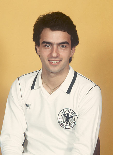 Fußball: Nationalspieler Hans Müller