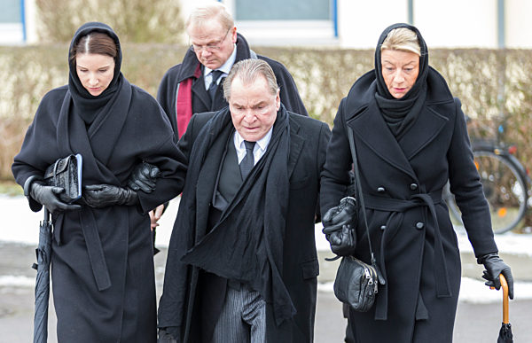 Beerdigung von Angela Wepper in Schitz