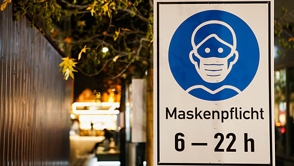 Weihnachtsmarkt nur mit Abstand und Maske