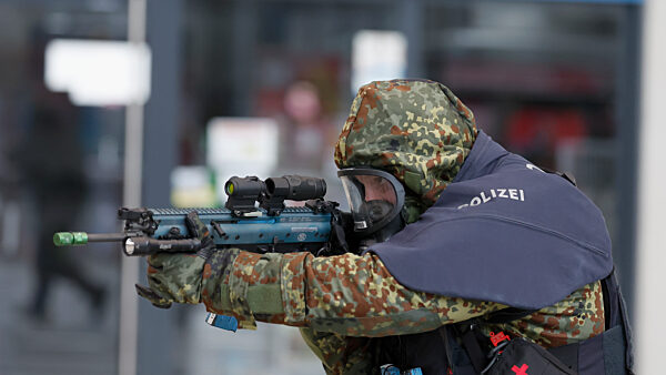 MainTEX 2024 ? Antiterroruebung von Polizei und Bundeswehr