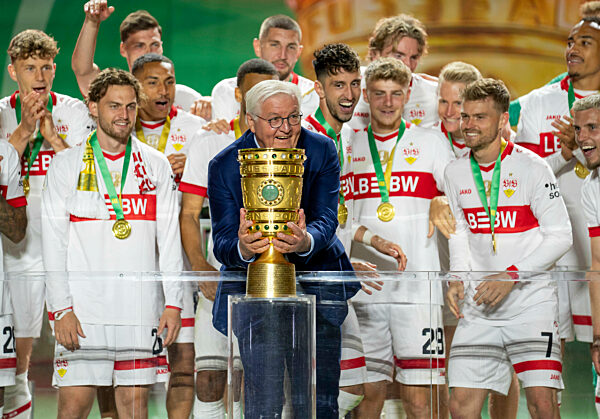 DFB Pokalfinale 2025 - DSC Arminia Bielefeld - VfB Stuttgart