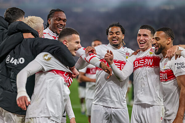 GER, Stuttgart, Stuttgart vs Freiburg, DFB-Pokal [German Cup], Fussball, DFB, Spielzeit 2025/2026, MHP-Arena, Halbfinale