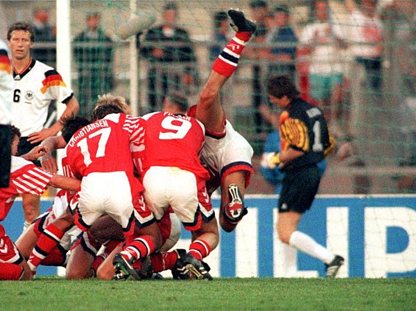 Fußball-EM '92: Finale: Der dänische 2:0-Torjubel