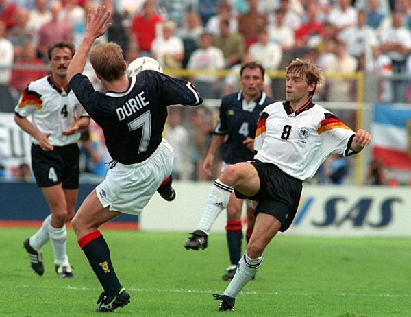 Fußball-EM '92: Deutschland - Schottland 2:0