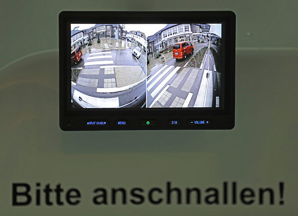 Selbstfahrender E-Bus startet Linienbetrieb