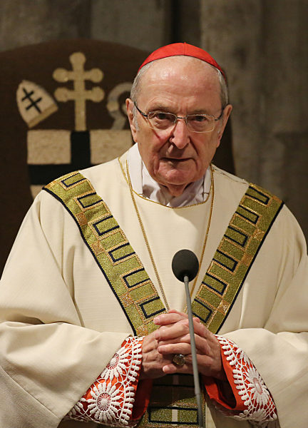 Meisner feiert mit Soldaten Friedensgottesdienst
