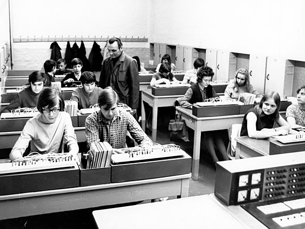 DDR - Bildung - Berufsschulunterricht in Halle/Saale