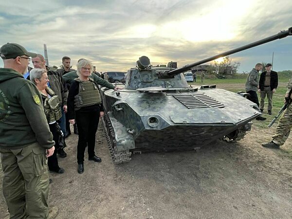 Lambrecht in der Ukraine