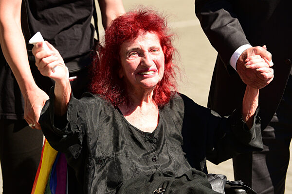 Fußball - Trauerfeier für Uwe Seeler im Volksparkstadion