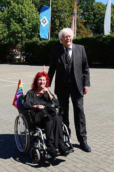 Fußball - Trauerfeier für Uwe Seeler im Volksparkstadion