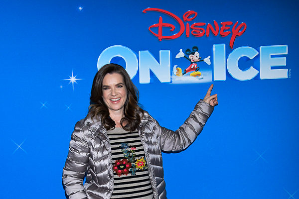 Katarina Witt bei Disney On Ice