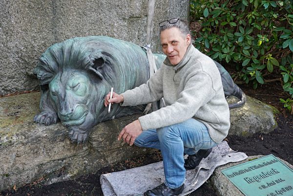 Neuer Hagenbeck Loewe Triest