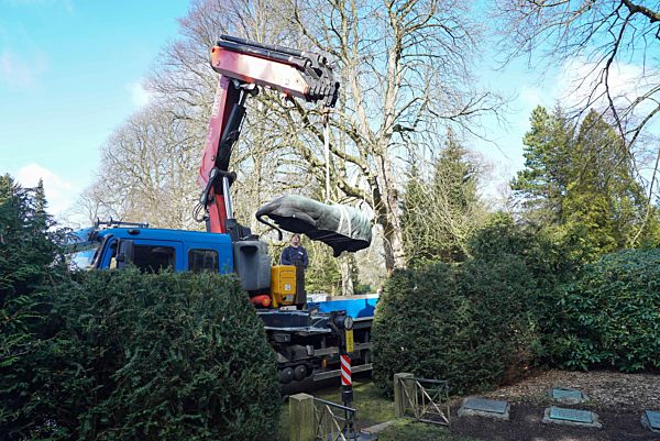 Neuer Hagenbeck Loewe Triest