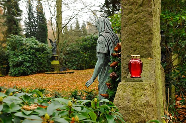 Featrure - Herbststimmung Friedhof Ohlsdorf