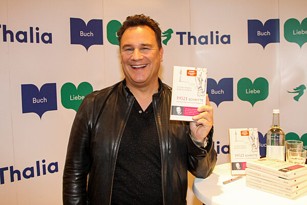 KRETSCHMER 19521 SCHRITTE