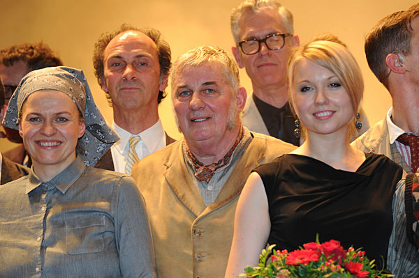 Premiere Gefaehrten War Horse