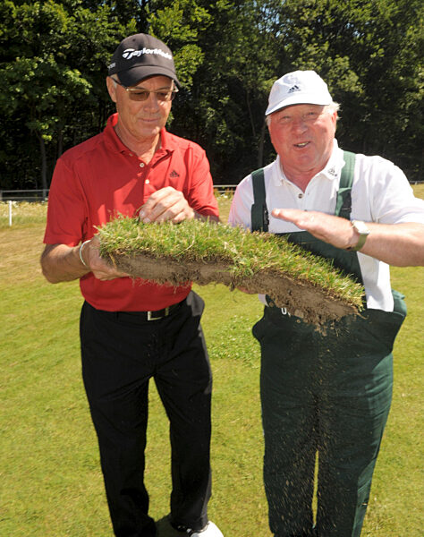 30 Jahre Schneeforscher  Promi Golfer als Greenkeeper