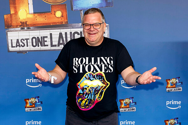 Premiere LOL Last One Laughing