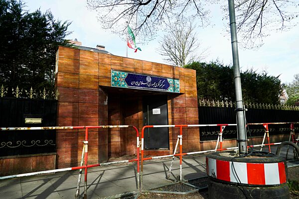 24293-CNTV IRANISCHES KONSULAT