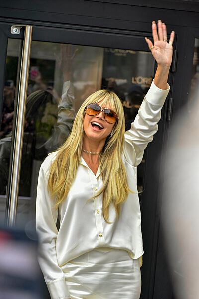 abb-Heidi Klum Loreal Store Oprnig