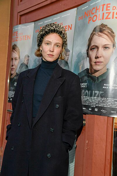 abb-Die Nichte des Polizisten