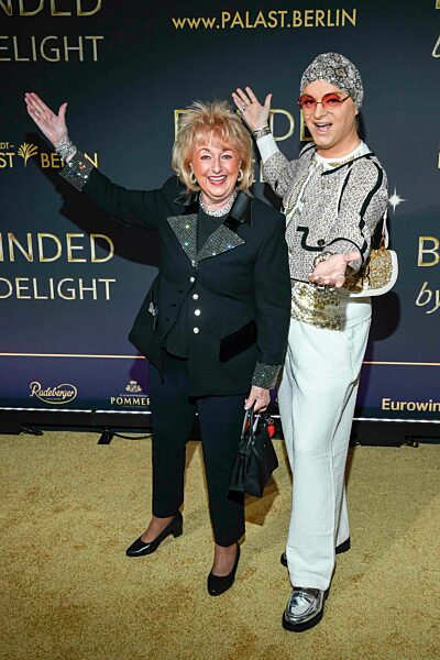 abb - Blinded by delight Weltpremiere