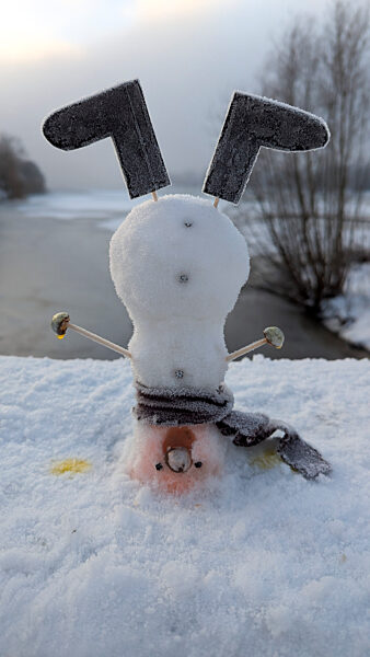 cntv-New Snow Figures