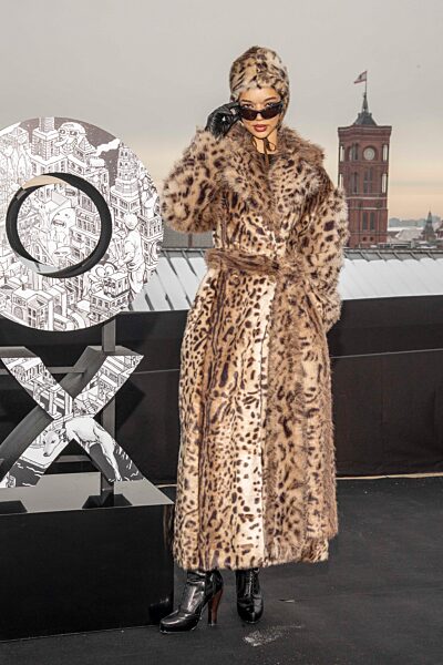 abb-A Knight of the Seven Kingdoms Photocall